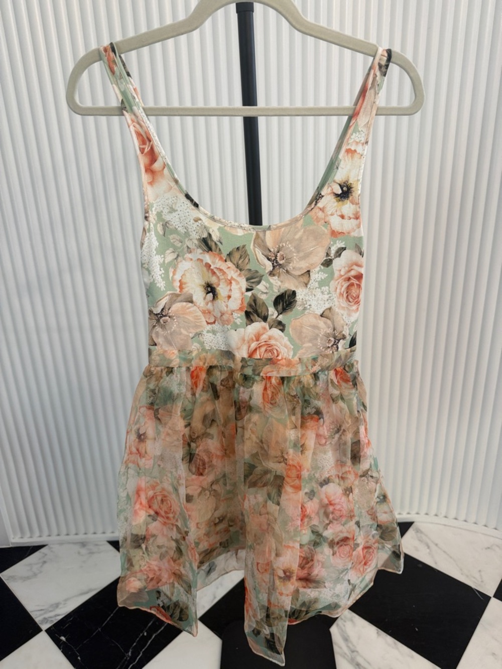 NWT Alice olivia Scoop Neck Women's floral Tank Dress in Sage and Peach